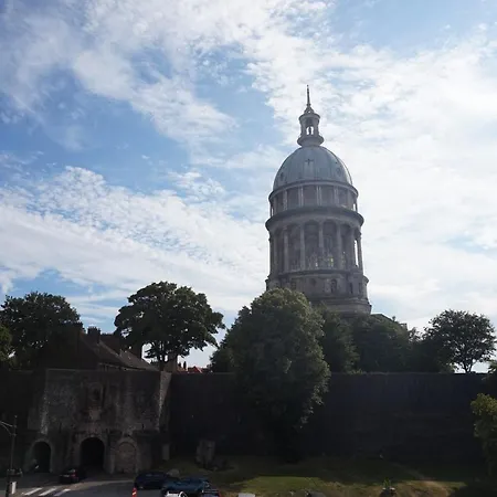 Lejlighed Drinou House